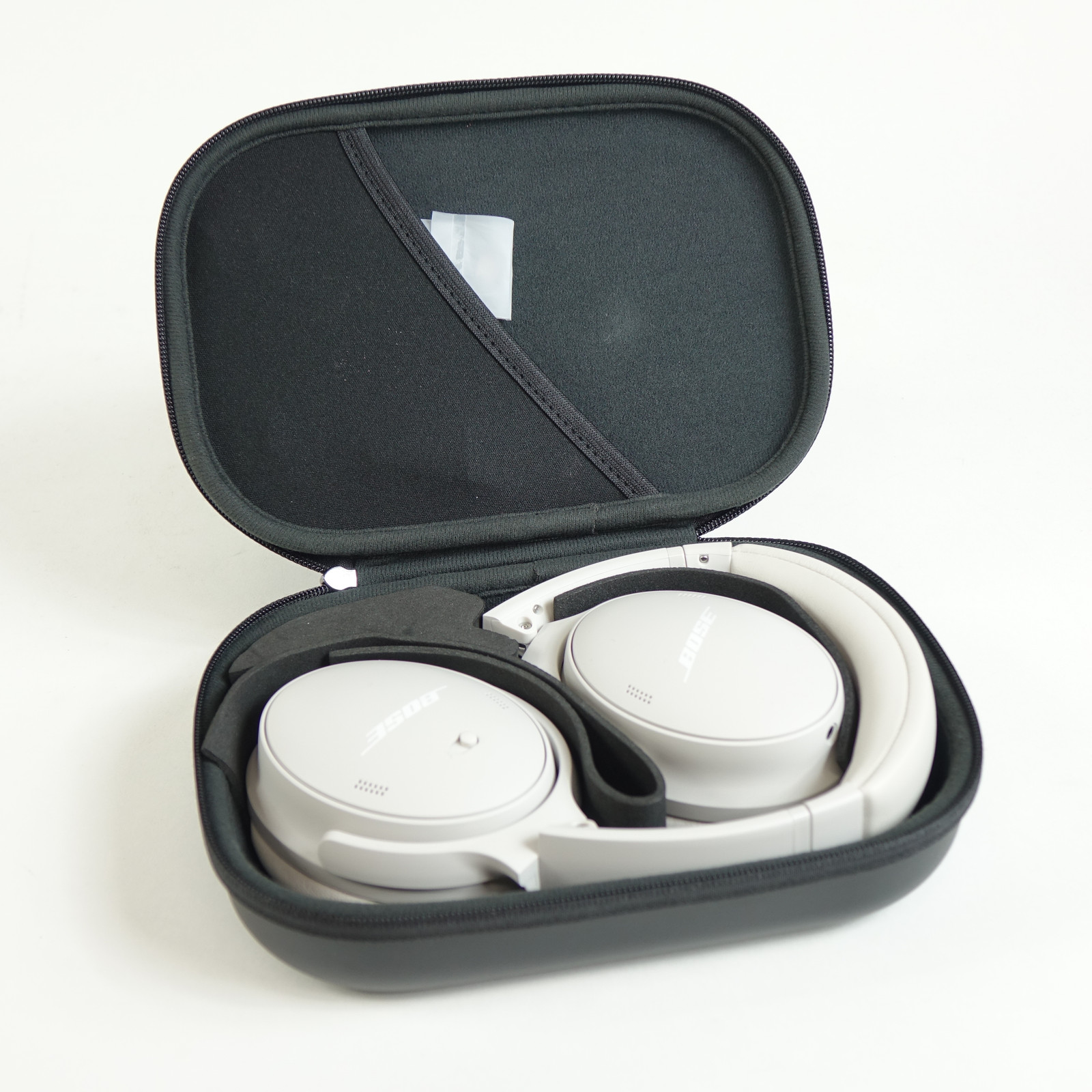 Bose QuietComfort Bluetooth Wireless Over Ear NC Headphones - White Smoke-image