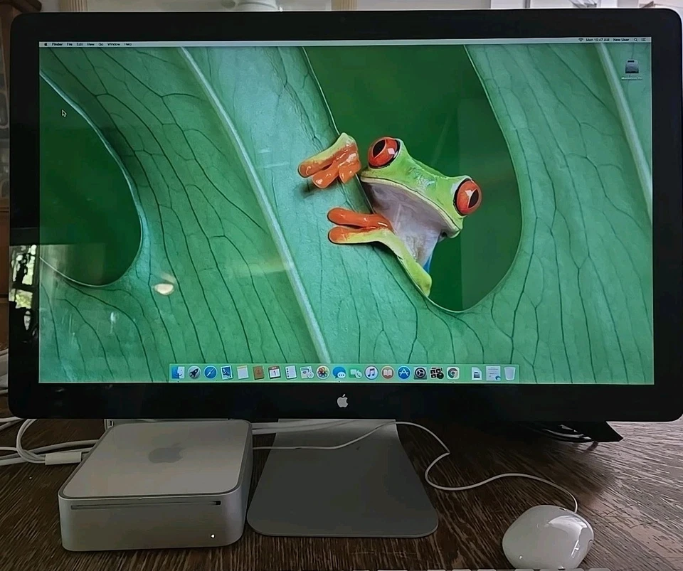 Apple Mac Mini 2GHz Intel Core 2 Duo 8 GB 27" LED Cinema Monitor Keyboard Mouse - Image 2 of 4