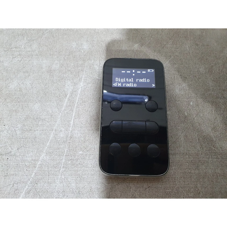 Pure Move R3 Personal DAB/FM Digital Radio Black LCD Display Compact - For Parts - Image 3 of 4