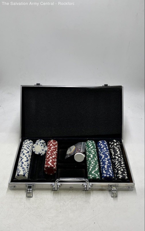Lot Of Assorted Multicolor Collectible Poker Chips Game With Aluminum Case
