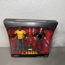 Hasbro E2874 Marvel Legends Luke Cage & Claire Temple - 2 Pack