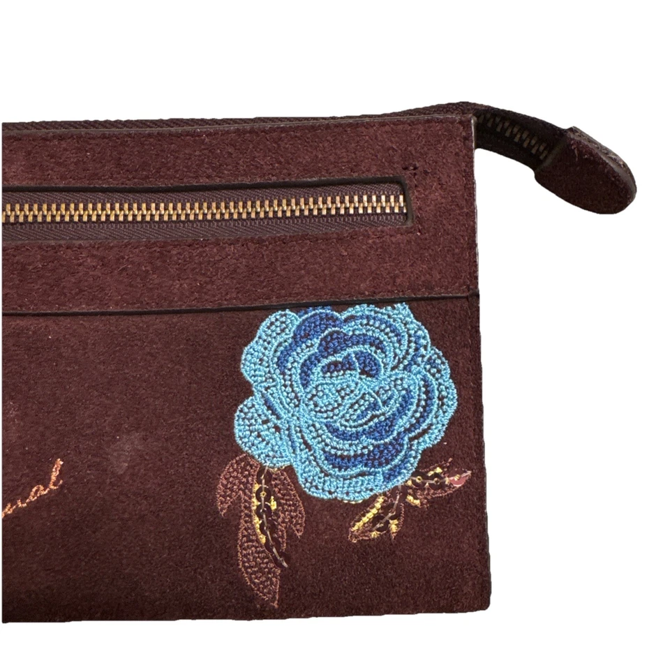 DESIGUAL Ladies Wristlet Angelina Antedots Wallet. 4.5" 7 3/4" X 0.5". Rare - image 4 of 4