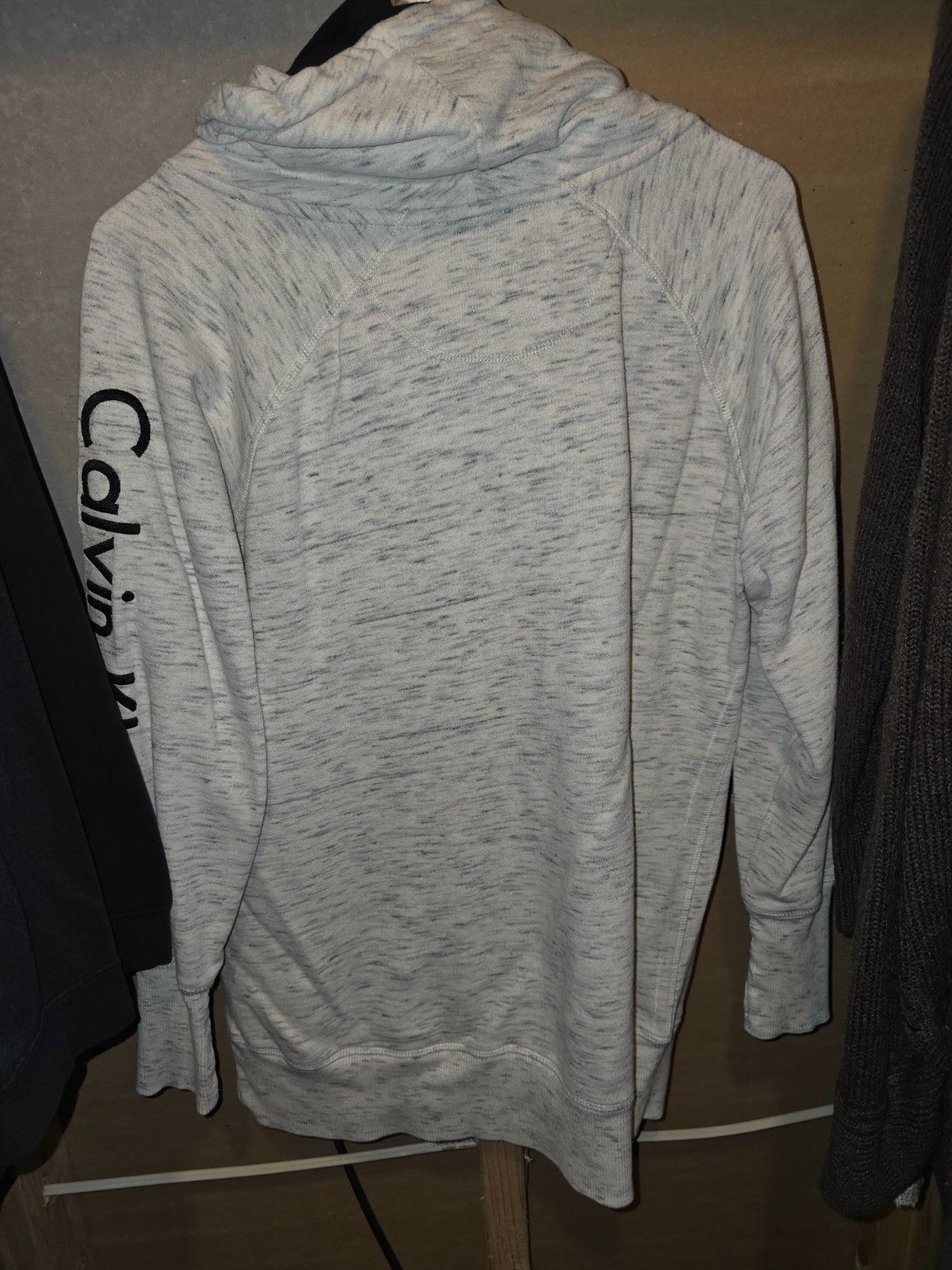 CK Performance Quick Dry Gray Pull Over Sweatshir… - image 4
