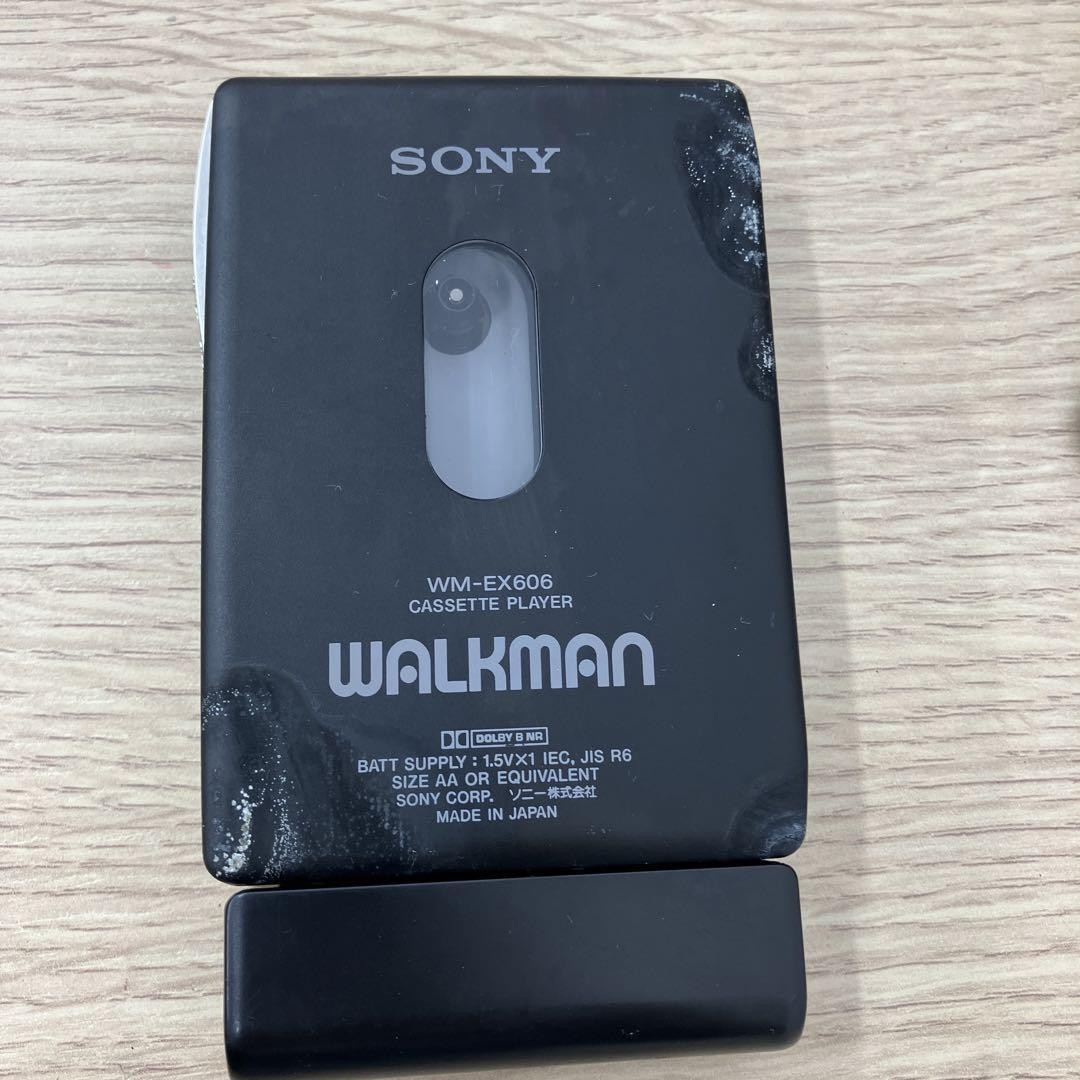 レアなパープル安定実用WM-EX606 SONYカセットプレーヤー可動品C SONY Walkman WM-EX606 Portable Stereo Cassette Player Junk