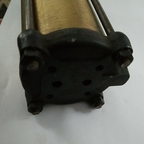 Schrader Brass Actuator Air Cyl Built in Air Motor controls 3" Bore 5" st Lathe - Picture 4 of 4