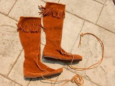 Minnetonka Size 7 Tall Fringe Boots Suede Leather Knee High Moccasin Brown 9