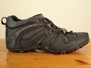 merrell chameleon 4 stretch boulder