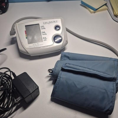 Life Source Deluxe One Step Blood Pressure Monitor Small Cuff TESTED And Works !
