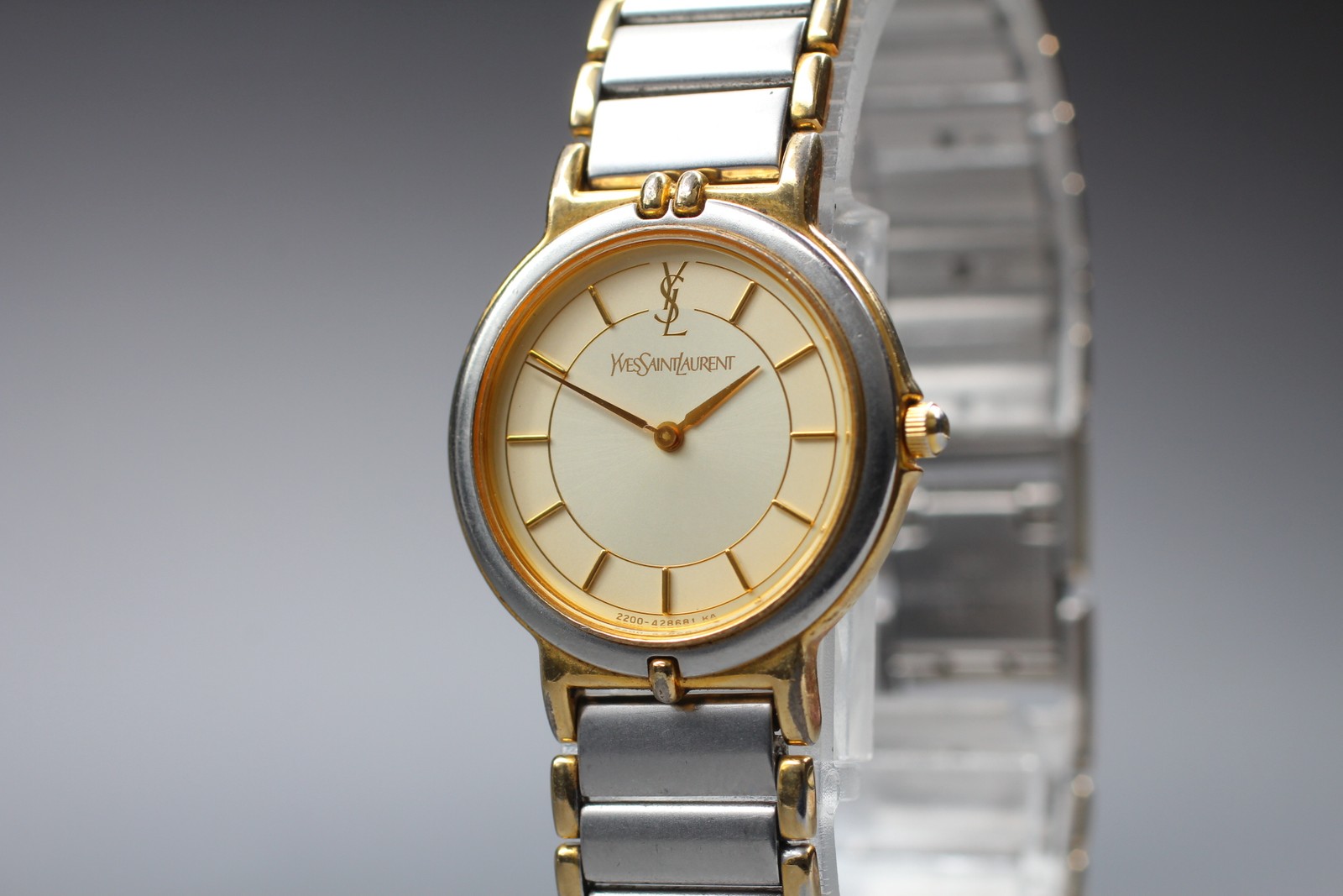[Near MINT] Yves Saint Laurent 2200-228481 23mm Gold Dial Quartz Women's Watch thumbnail 2