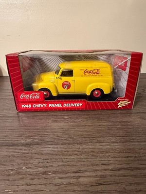 Johnny Lighting COCA COLA 1948 Chevy Panel Delivery Truck 1:18 Scale Diecast
