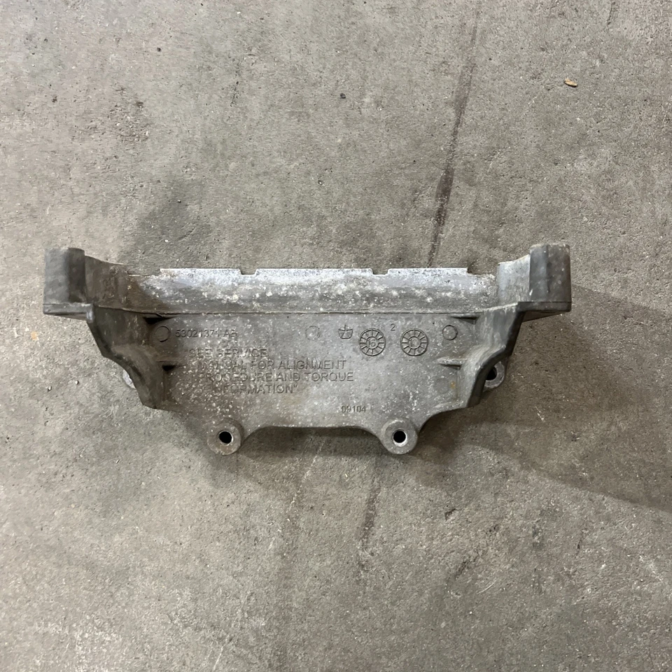 2012-2020 Jeep Grand Cherokee SRT Engine Mounting Bracket OEM 53021371AB - Image 4 of 4