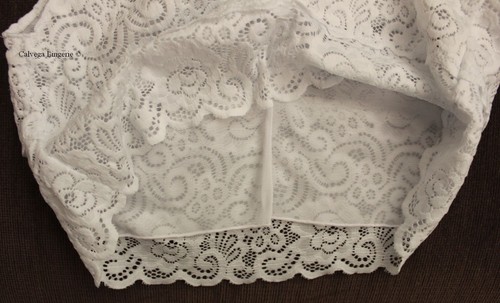 Nuevo con etiquetas Free People F095f561 ""Chase Me"" Encaje Inalámbrico Bralette Top Recortado, Blanco, XS - Imagen 4 de 6