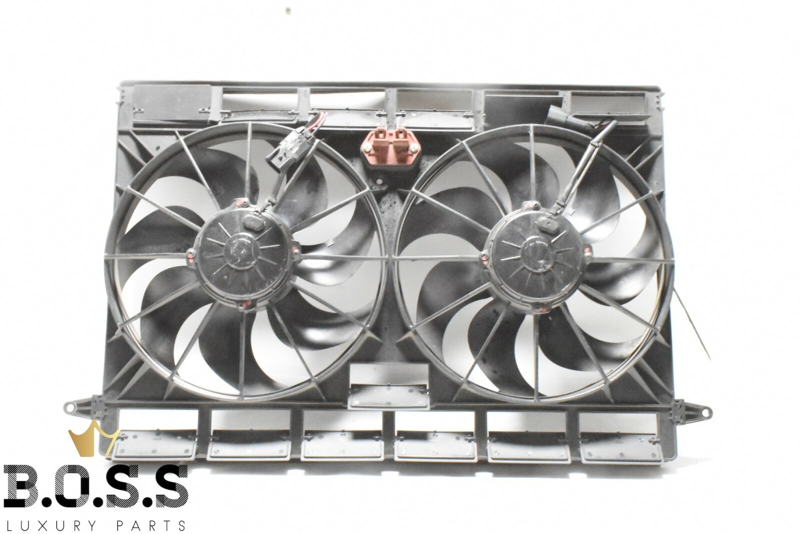 2005-2008 Maserati Quattroporte M139 ENGINE COOLING RADIATOR FAN ASSEMBLY