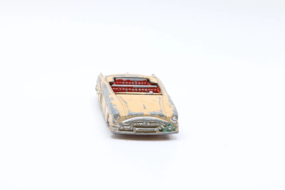 Budgie Packard Convertible No. 14 (C) 1953 England All Diecast Car TAN/CREAM/RED - Image 2 of 4