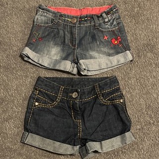 Two Pairs Of Girls Denim Shorts Age 7 NEXT (Sellers Ref: 23)