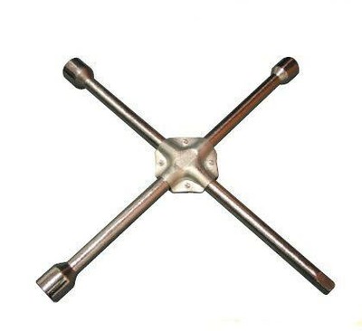 Croix de roue 20