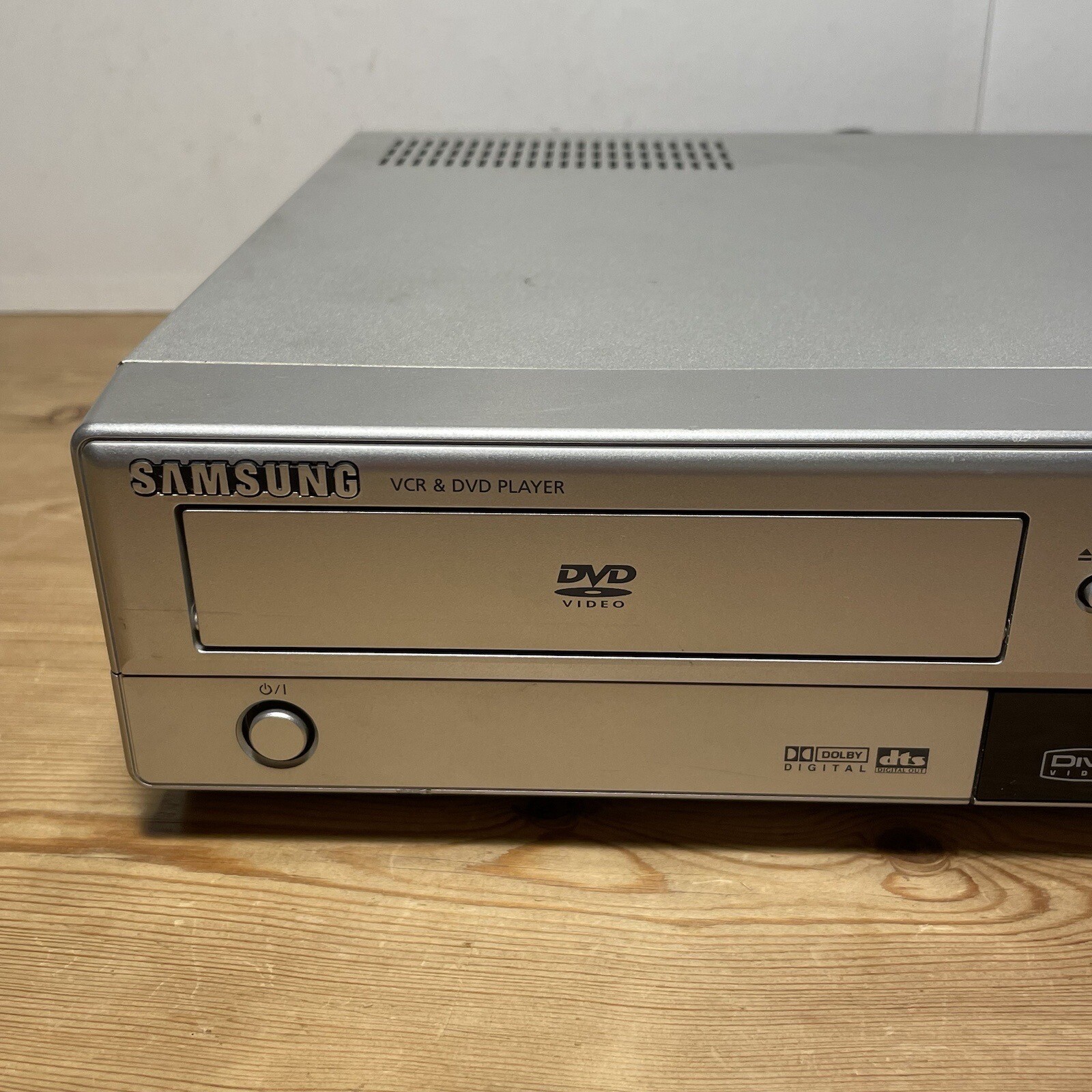 Samsung DVDV5600 VCR VHS DVD Combo Video Player Recorder eBay