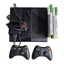 Xbox 360 E Console 500gb HDD, Two Official Controllers Comes With 4 Games Boxed