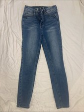 Judy Blue Skinny Jeans in Medium Blue Wash