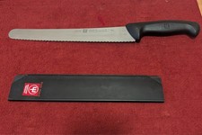 Zwilling J.A. Henckels Twin Master 9.5" Bread Knife Serrated 32210-254