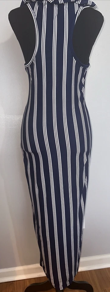 Vestido sin mangas a rayas azul y blanco NYC con capucha talla M Foto 4 de 4