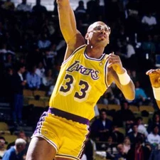 Kareem Abdul-Jabbar - Basketball Cards 🏀 - Choose Your Card! - LA Lakers 🟣🟡