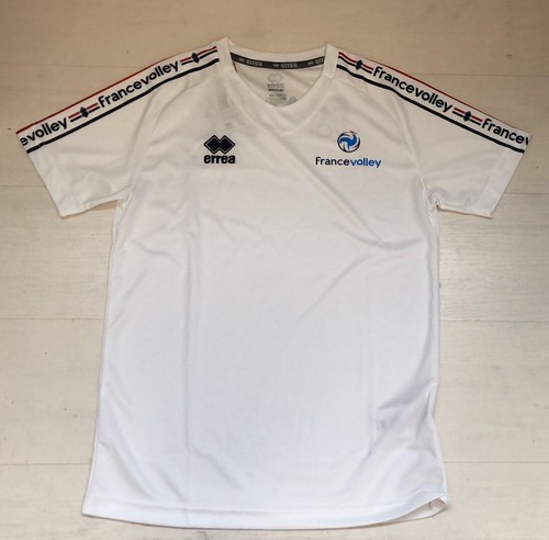 Vers Paris 2024 : les nouveaux maillots Erreà de l'équipe nationale