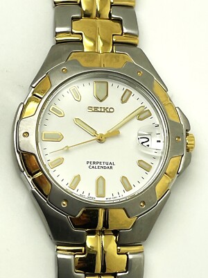 SEIKO 8F32ーOOLO SEIKO MEN'S 8F32-0199 NOT WORKING W/O MVT PERPETUAL CALENDAR