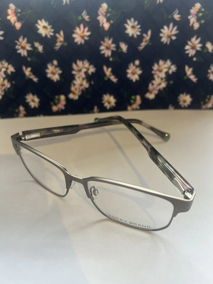 Lucky Brand VLBD321 Gunmetal 54-16-145. Estuche no incluido Foto 2 de 4