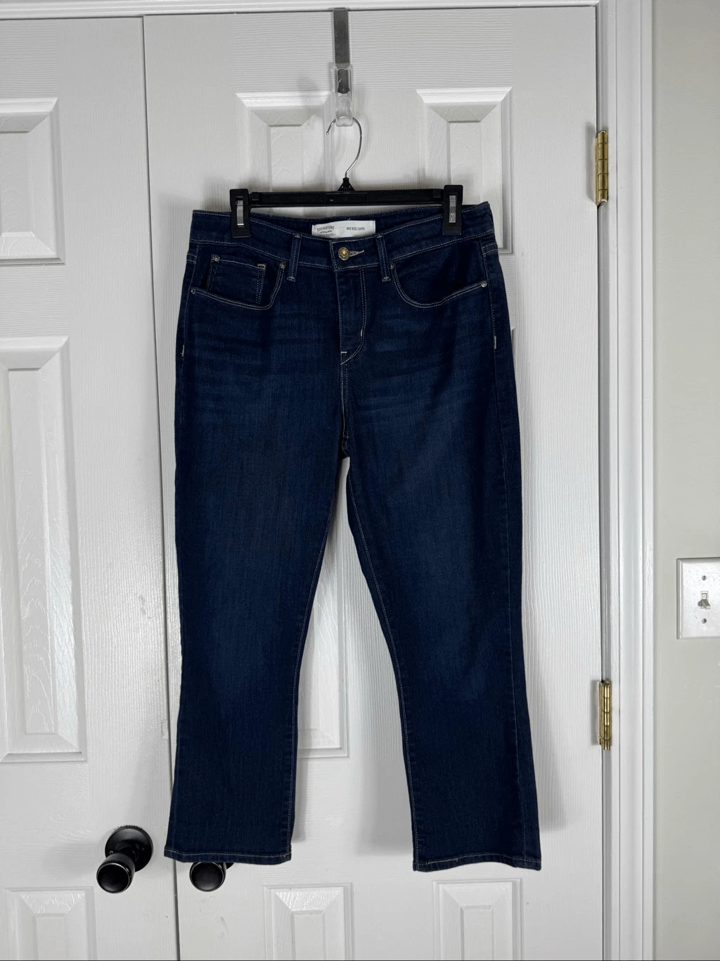 Levi’s Womens Mid Rise Capris Size 10 W30