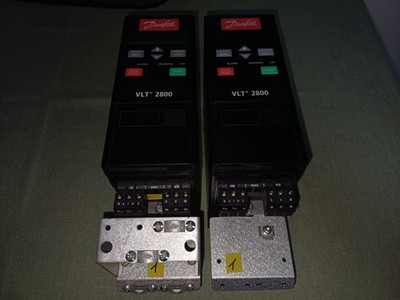 2 STÜCK  Danfoss VLT 2800 Frequenzumrichter VLT2803PS2B20STR1DBF00A00C0 195N0003