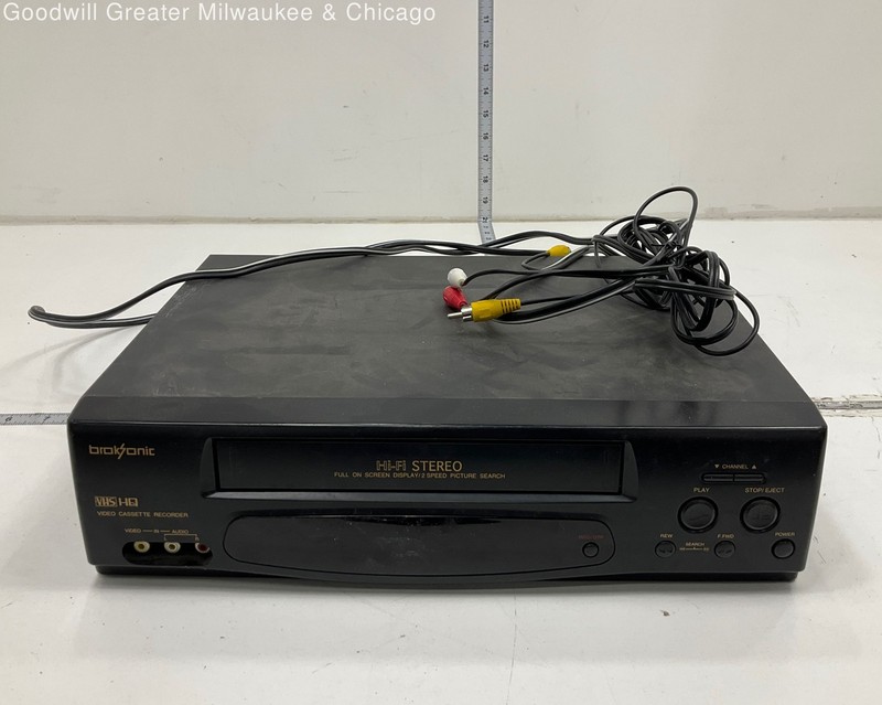 Broksonic VHSA-6741CTBE VHS Video Cassette Recorder *POWERS ON*