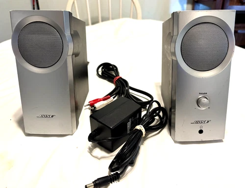 BOSE COMPANION 2 COMPUTER SPEEKERS
