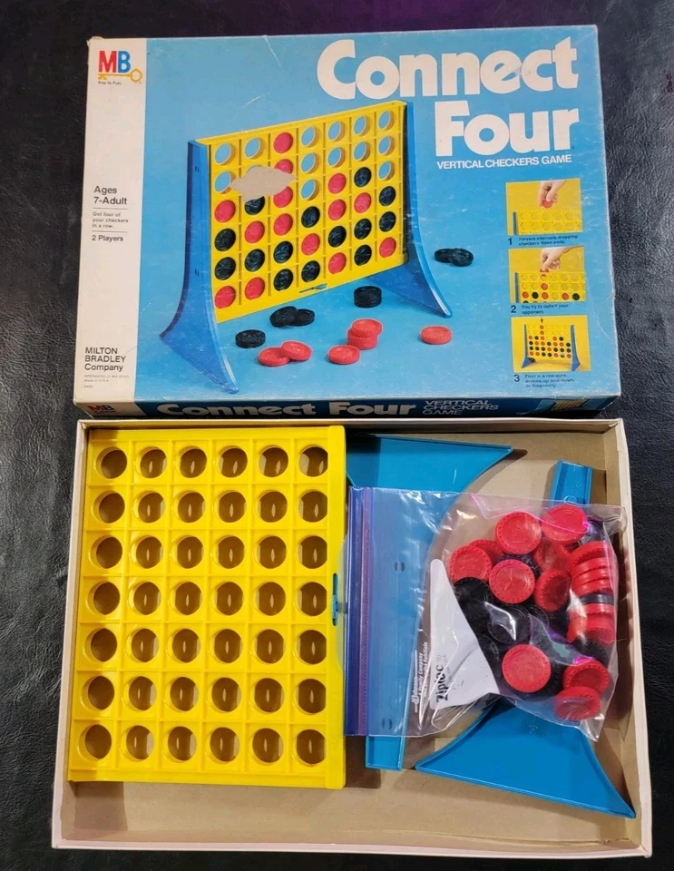 Vintage 1979 Milton Bradley Connect Four Board Game With original box - Image 4 of 4