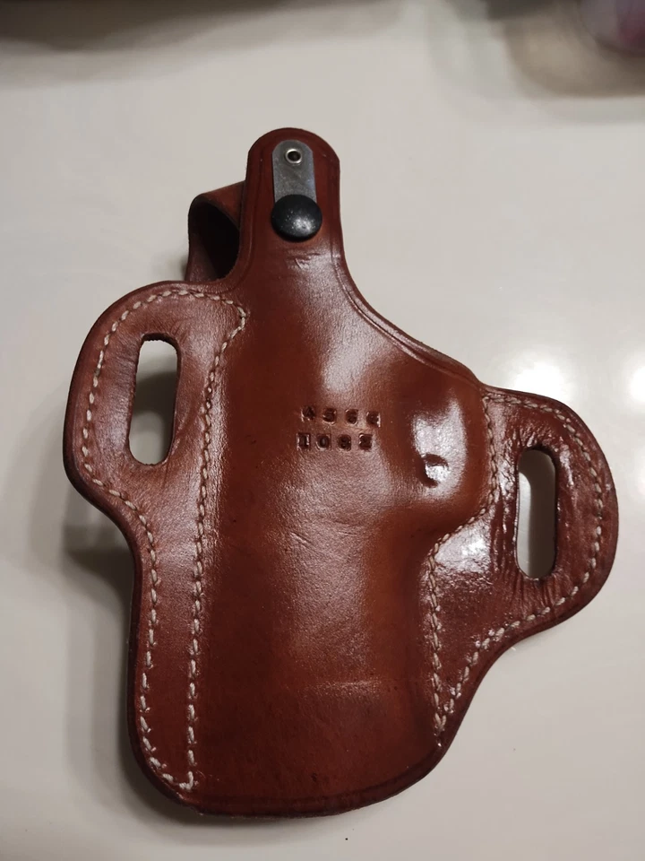 El Paso Saddlery Leather Holster - Smith & Wesson 1066/4566 - Image 2 of 3