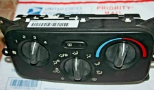 P55037533AB 02-03  JEEP LIBERTY CLIMATE HEATER  TEMPERATURE DEFROSTER A/C SWITCH