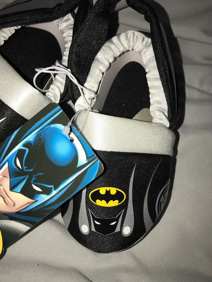 NWT Toddler Boys Batman Slippers Black & Silver M 7/ 8 Elastic Back Cool Design! - Image 3 of 4