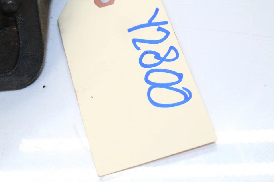 01-06 PINZA FRENO DERECHO PASAJERO DELANTERO CHEVY SILVERADO GMC SIERRA LB7 Y2800 Foto 2 de 4