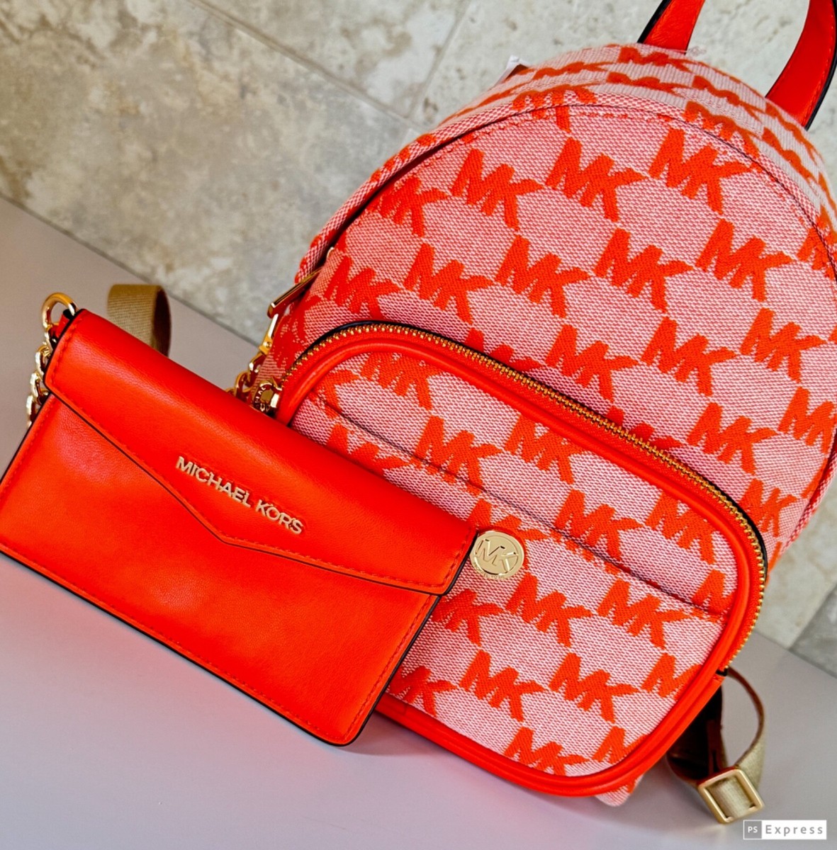 MICHAEL KORS MAISIE XS MINI 2 IN 1 BACKPACK + 1 MK POUCH MK  display picture 1