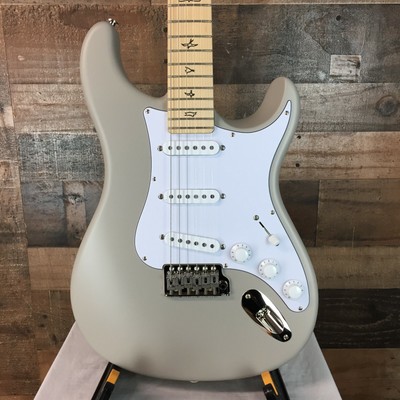 silver sky hard case