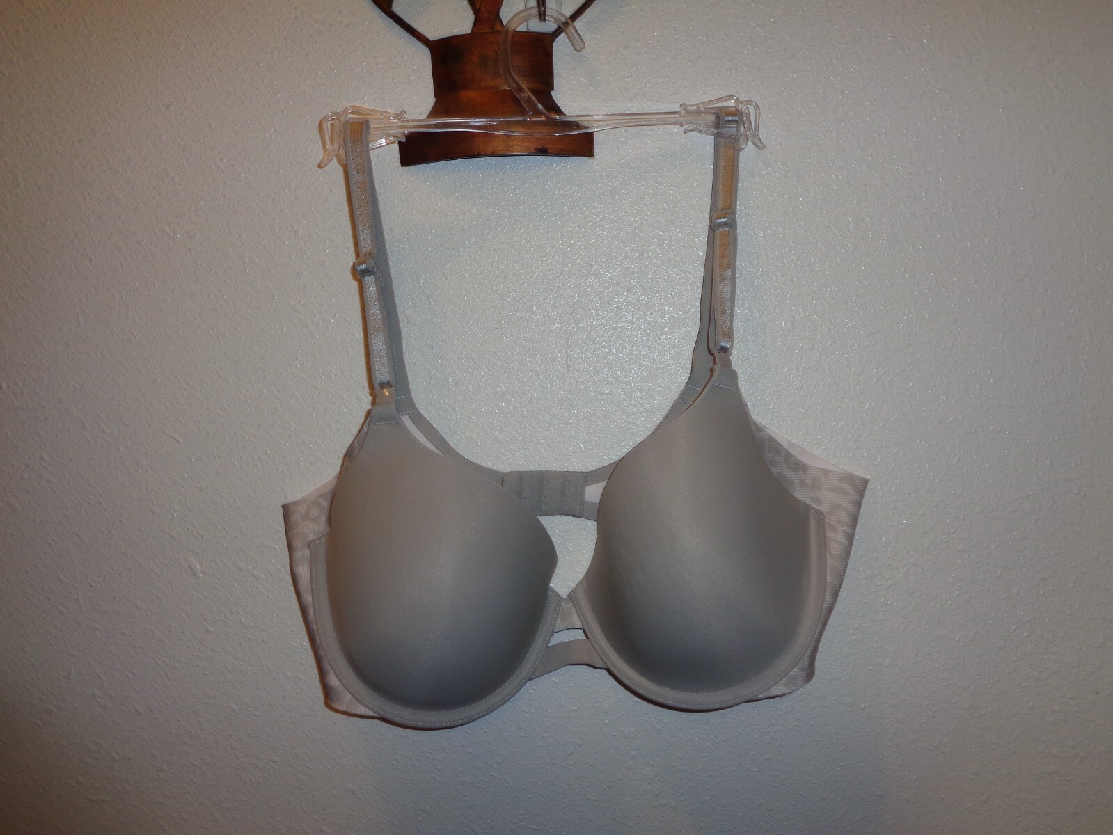 Warner's Bra Size 36C Style RB5781A No Side Effec… - image 1
