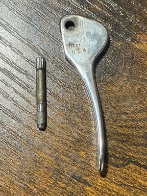 Singer 99 Sewing Machine Presser Foot Lift / Tension Release Lever - #33620
