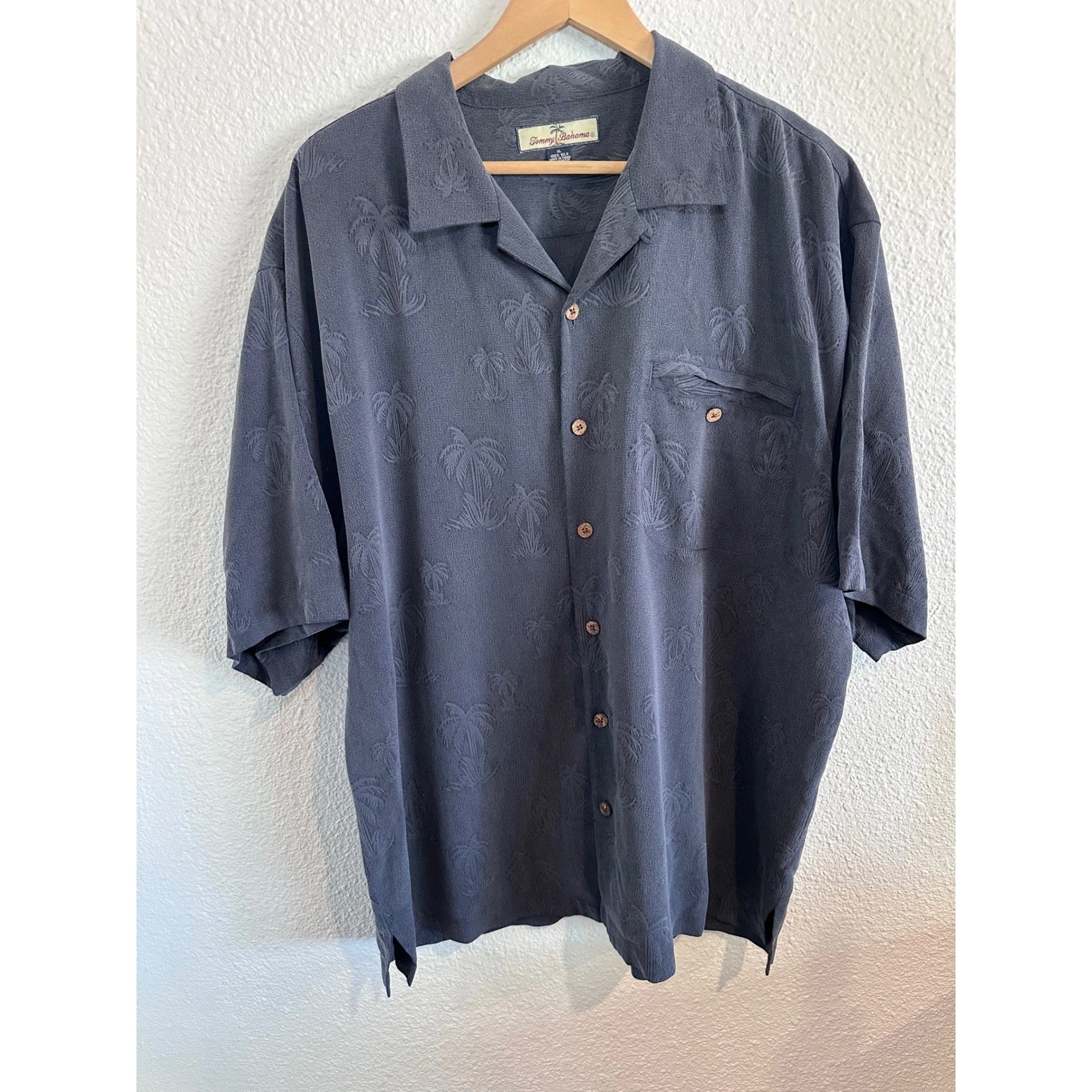 Tommy Bahama Mens XL Silk Short Sleeve Button Up Shirt Palm Tree Print Gry Relax