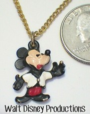 Vtg Signed WALT DISNEY PRODUCTIONS Enameled Metal 3D Mickey Mouse Necklace 24"