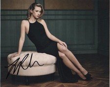 Lili Reinhart Riverdale Autographed Signed 8x10 Photo COA #J2