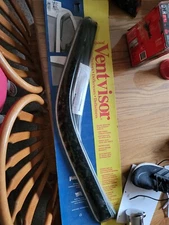 Auto Ventshade 92079 Ventvisor Deflector 2 pc.