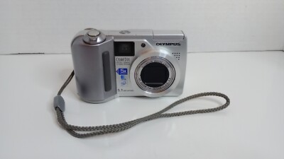Olympus Camera C-5500 Zoom 5.1MP Digital Camera 5x Optic Zoom For Parts