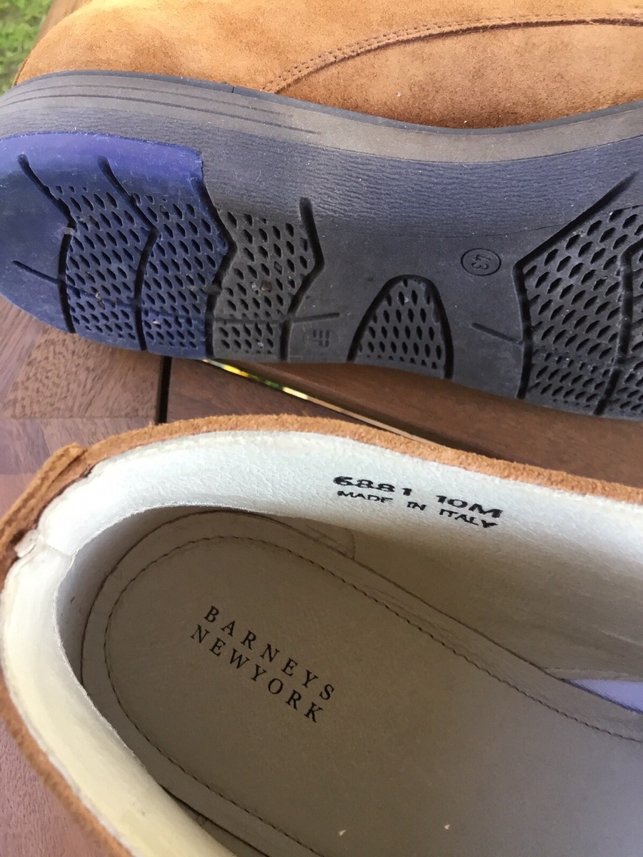 Barneys New York Suede Chukka Boots, Mens Sz 10. Made In  display picture 1
