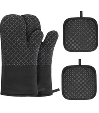 4PCS Oven Mitts and Pot Holders with Hanging Loops 550 Degrees Heat Resistant