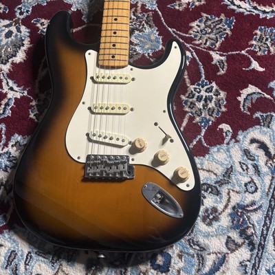 ギター Fender Japan ST57M-US Fender Japan ST57M Stratocaster Guitar Black Medium Scale Made in